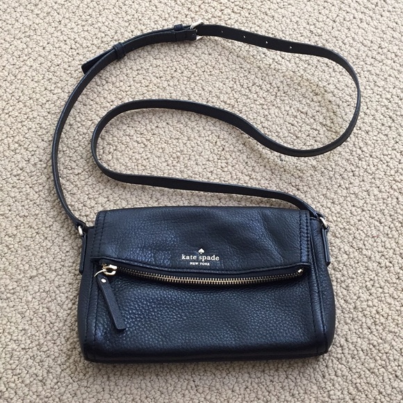 kate spade Handbags - Brand new Kate Spade leather cross body